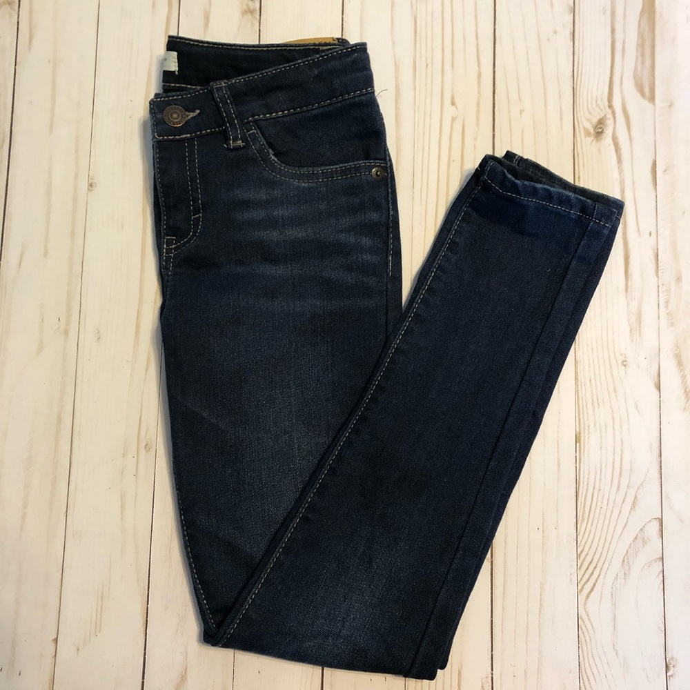 Girls Levi’s 710 Super Skinny jeans